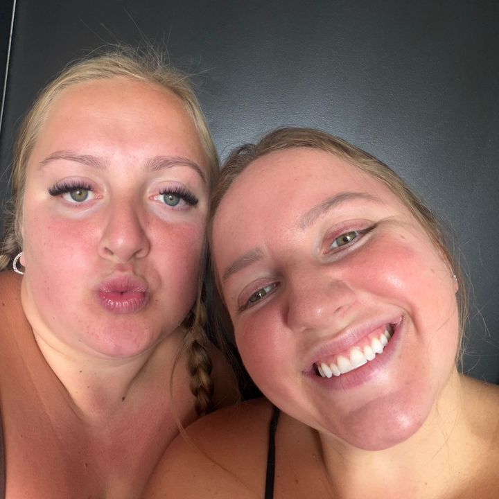 vickyy and jennyy