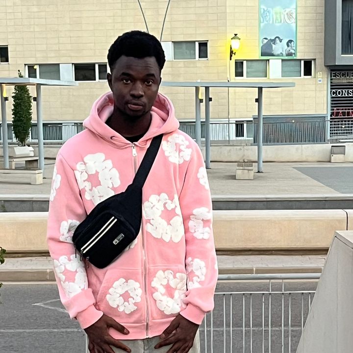 M.A.K.E.N.J🇲🇱🇪🇸💰