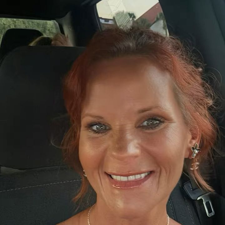 LyndseyLou