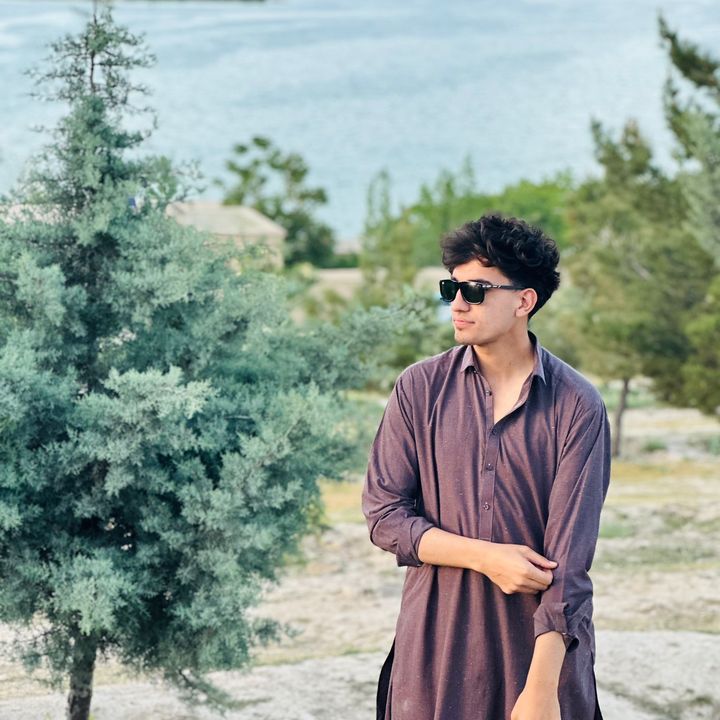 MOJEEB/ مجیب