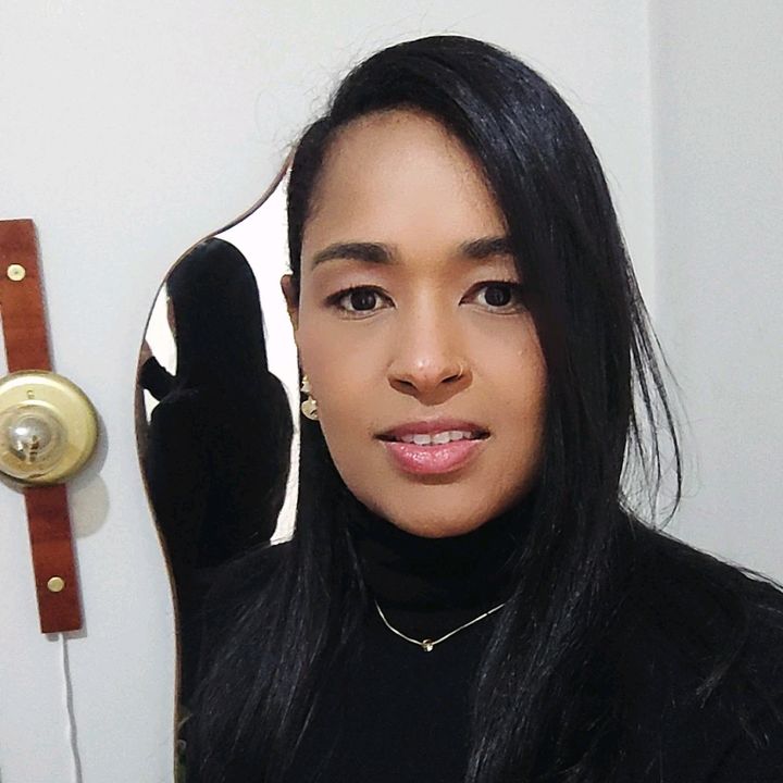 Cintia.Dcorah