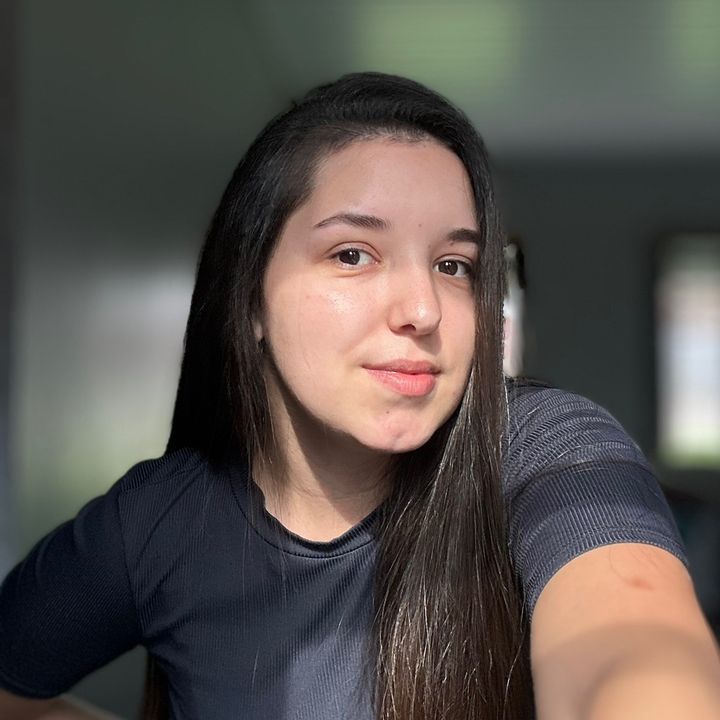 Isabela • TikTok Shop