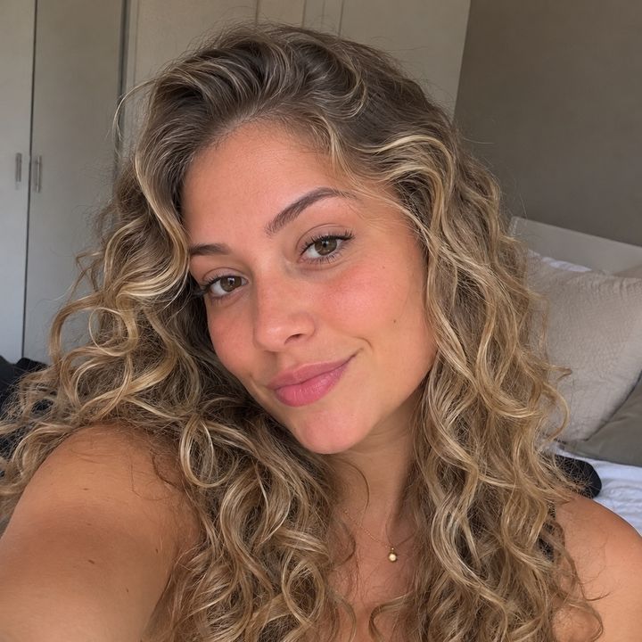 Lara Medeiros