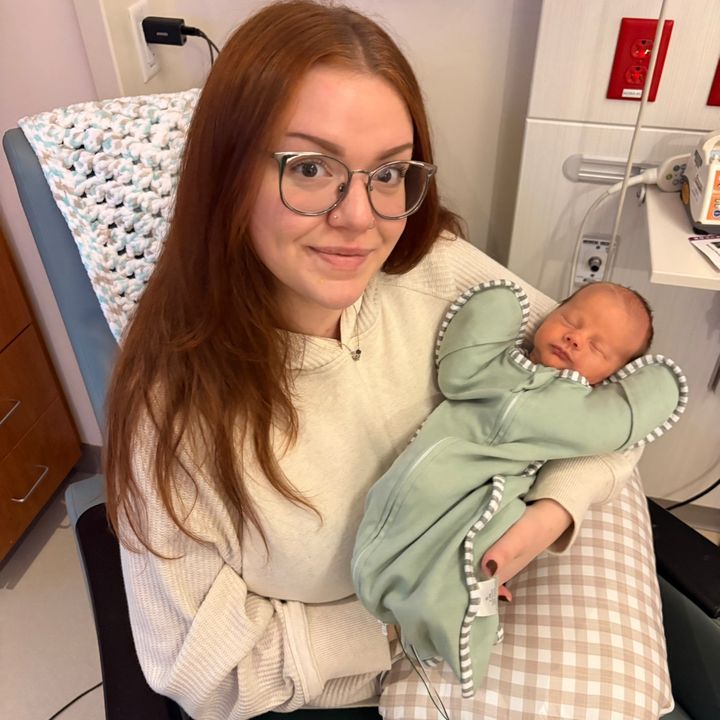 Kenz | NICU Mom