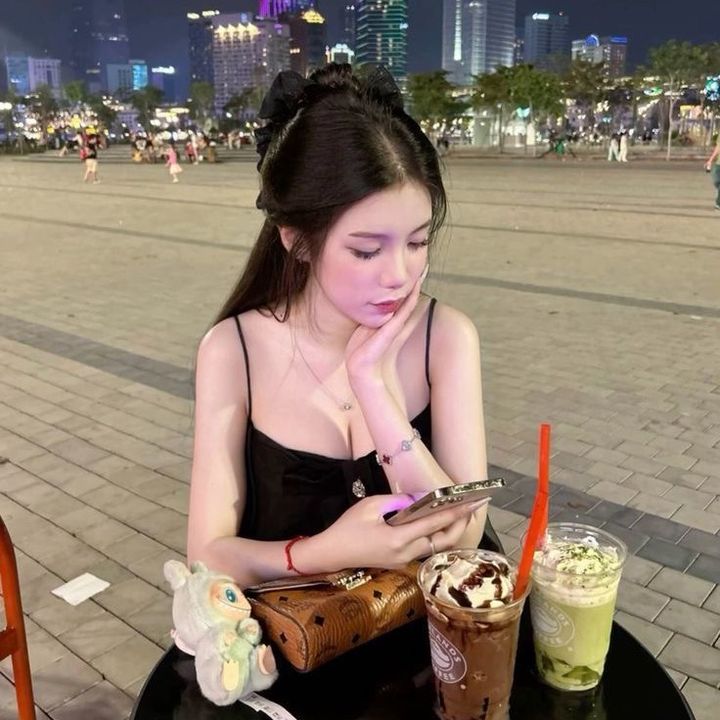 Em Bé Review Đồ Hay