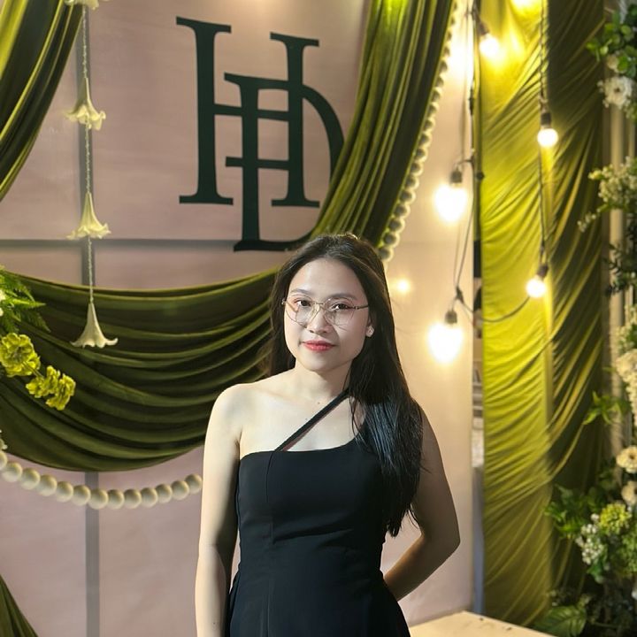 Thơm Xây Nhà