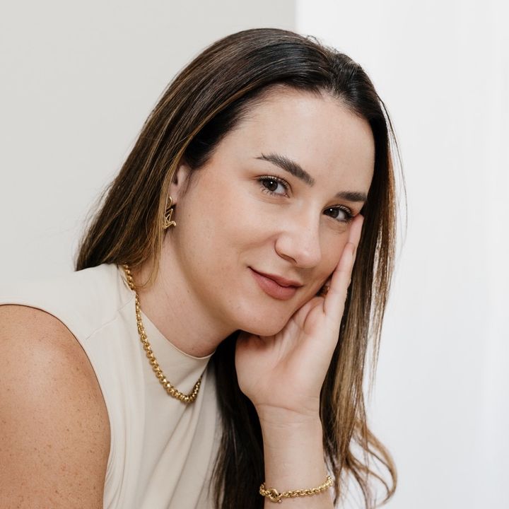 Amanda M. S. Rocha