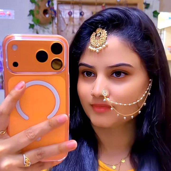 আমি নষ্ট নারী😭