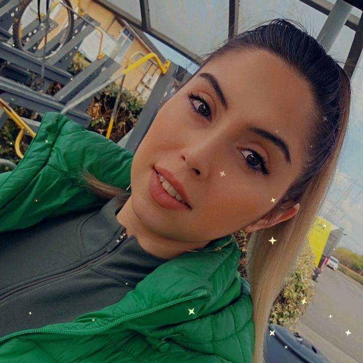 Andreea Tiktokshop