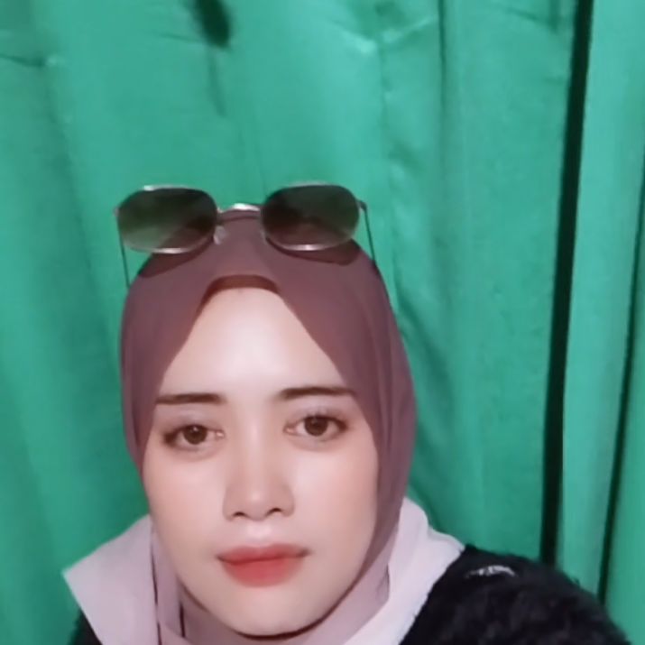 MOMI NAZIA🎀