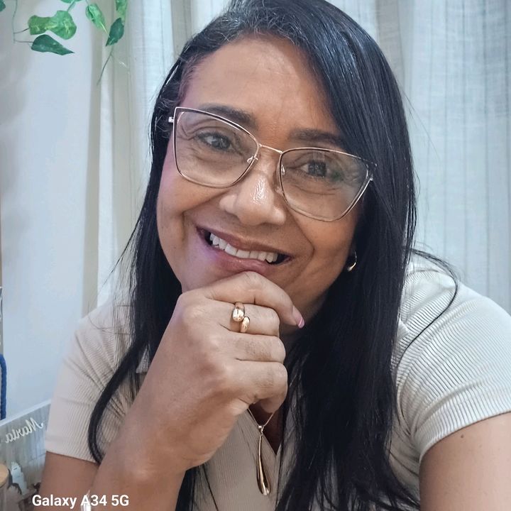 Angella Gomes