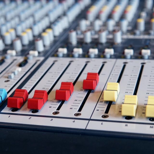 radio80_90