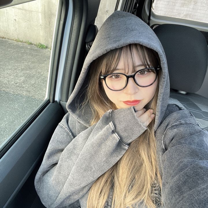 花井彩瑛（はないさえ）