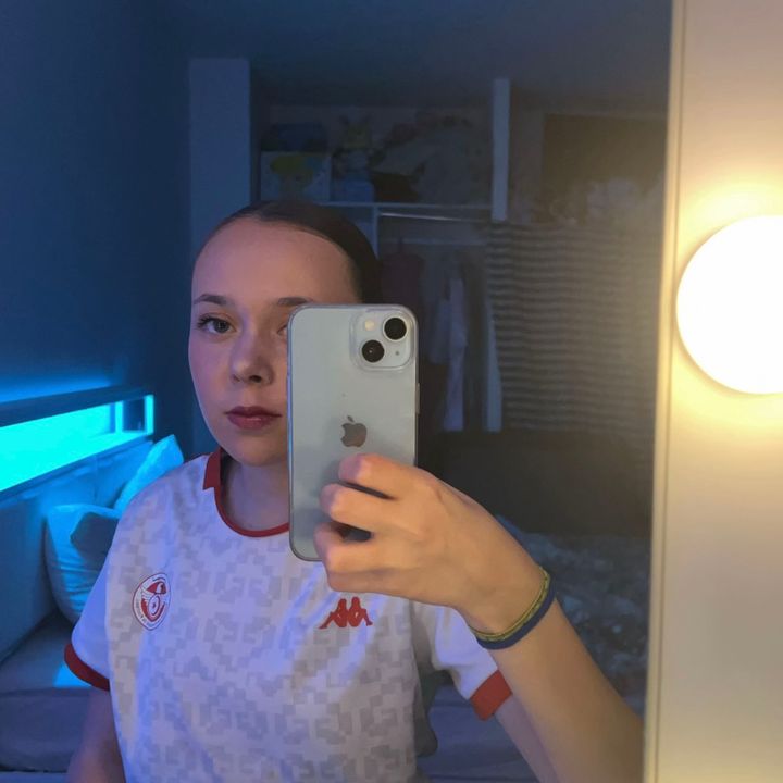 🪐Louane🦦