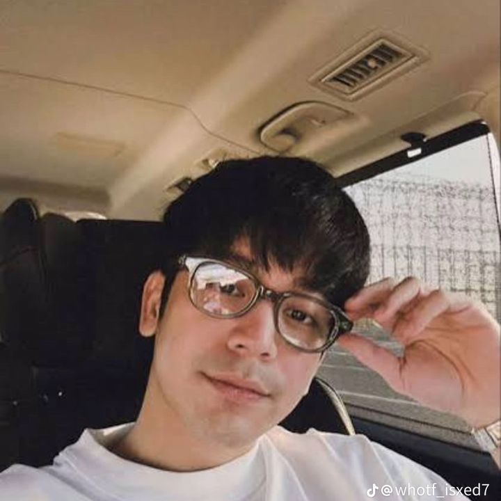 JB