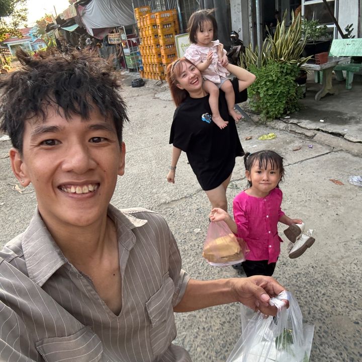 Gia Đình Thõ Con