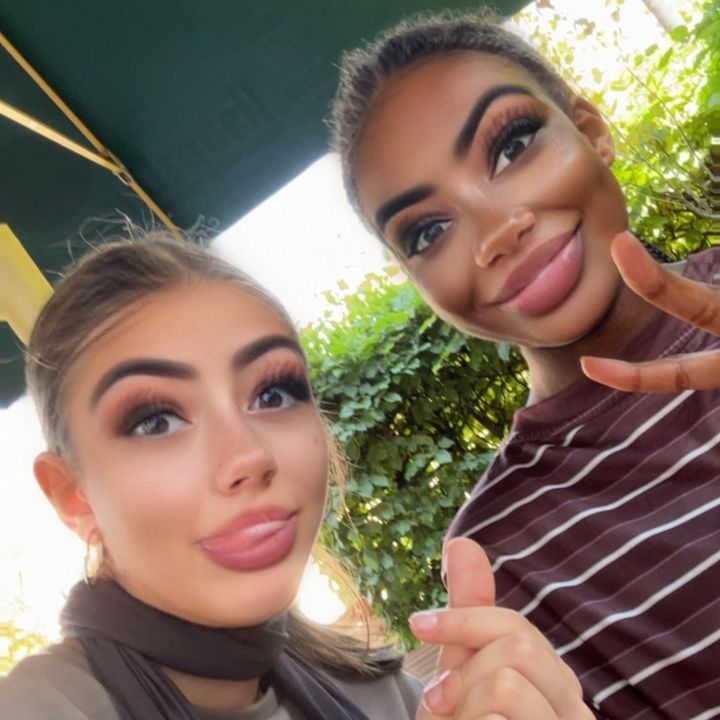 Alina & Jessie