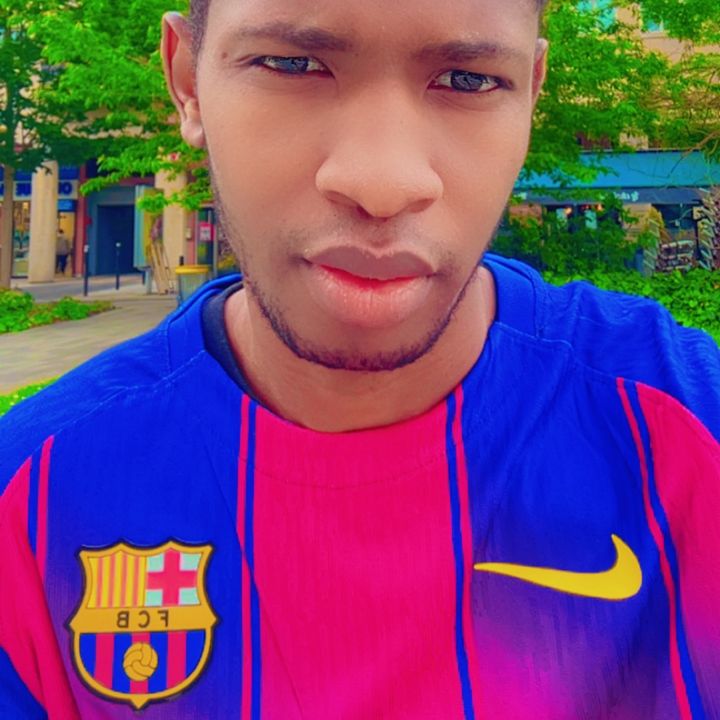 Alieu❤️💙