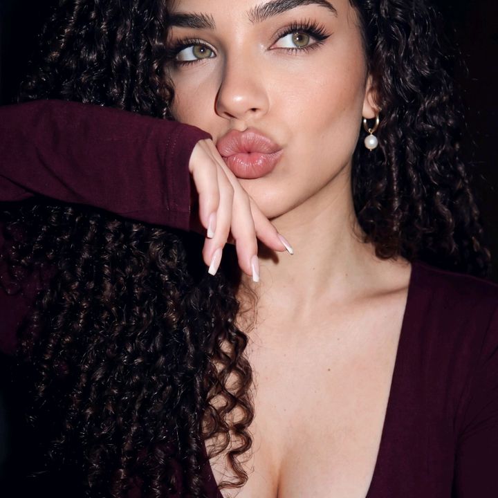 Carlinha, moda feminina