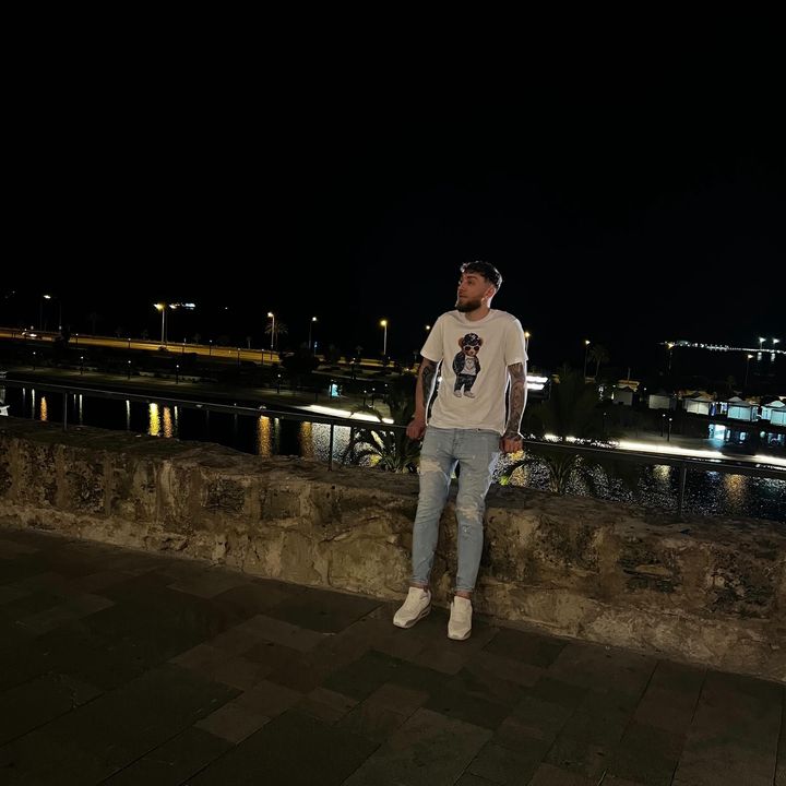 Adriancrss