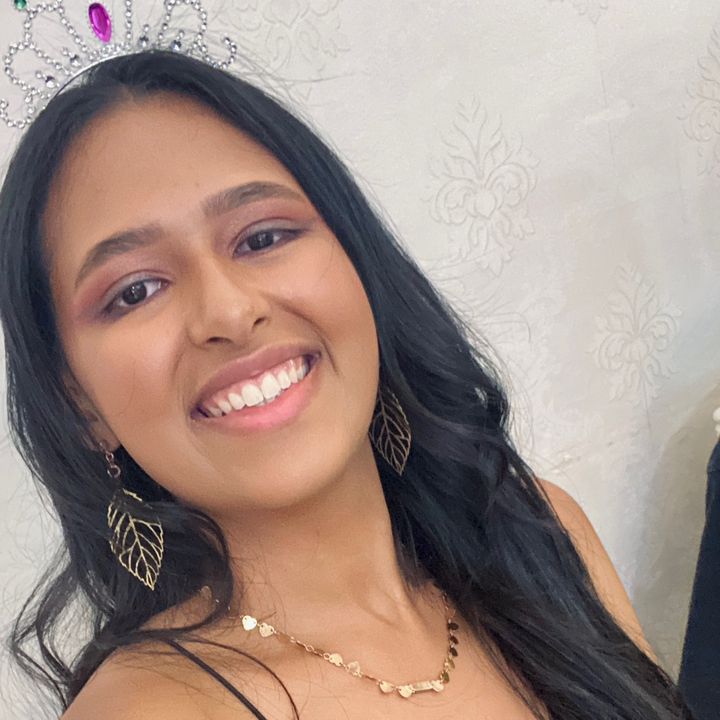 Quezia Lima |Creator