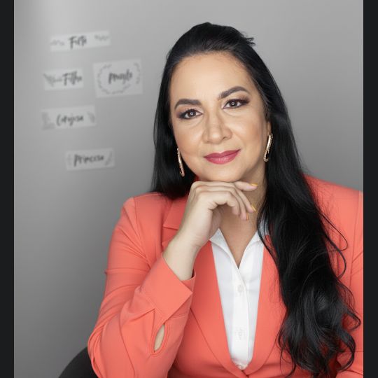 Isabel Monari | Farmacêutica