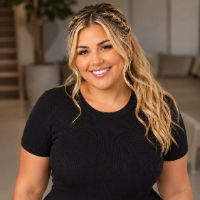 Clara Vieira | Creator Shop