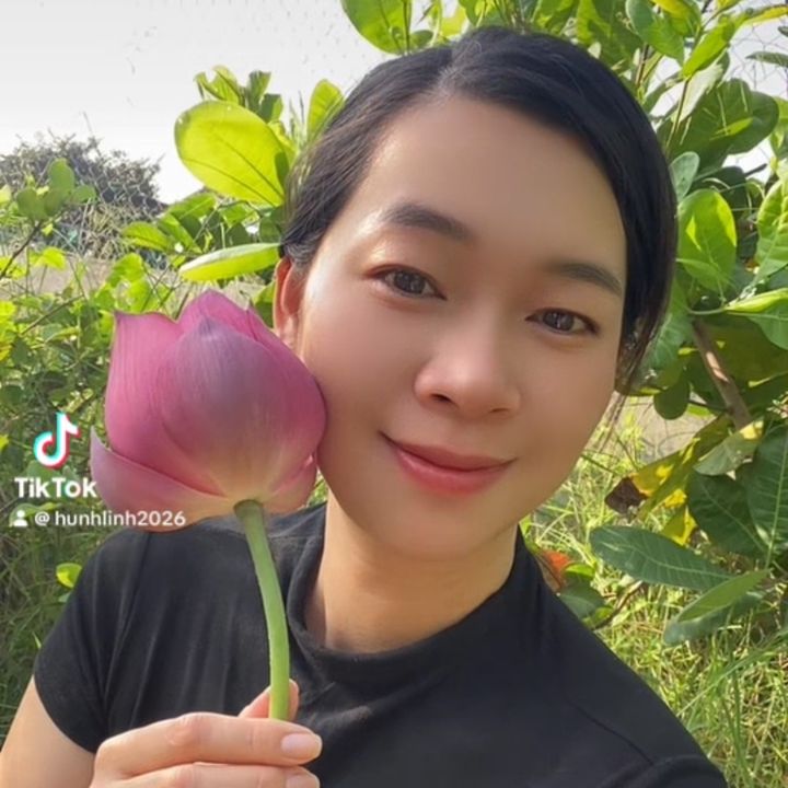 Mẹ Linh review🌻