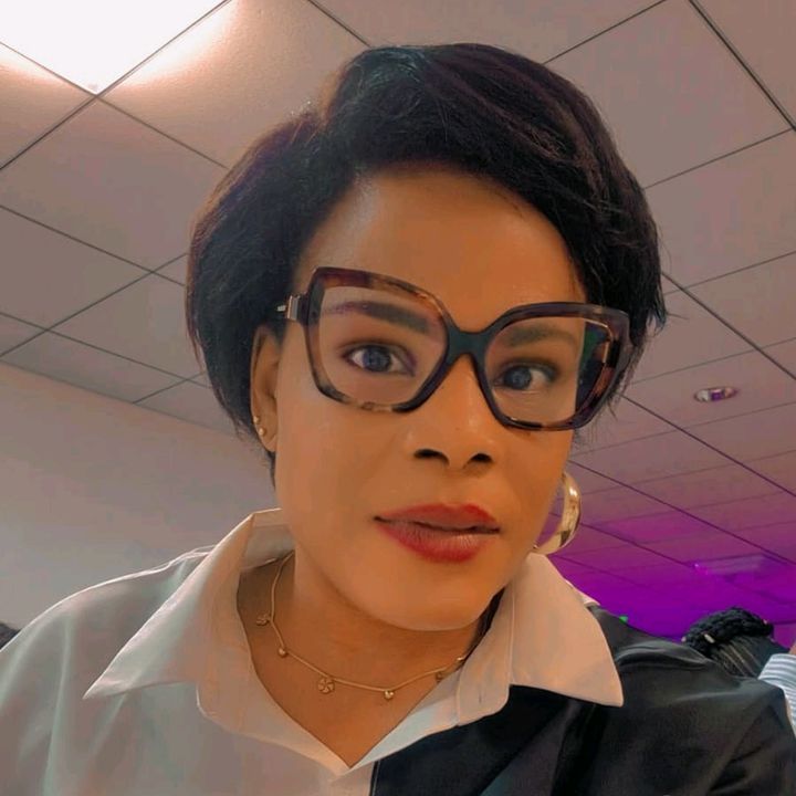 Agnero Christelle