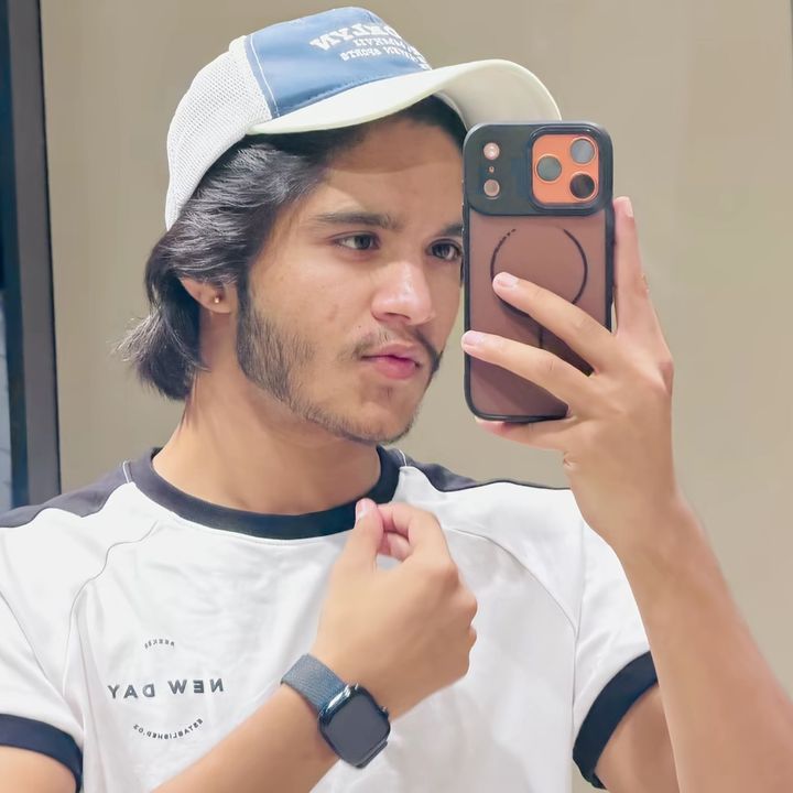 𝙂𝙊𝙇𝘿𝙀𝙉 DR ♛