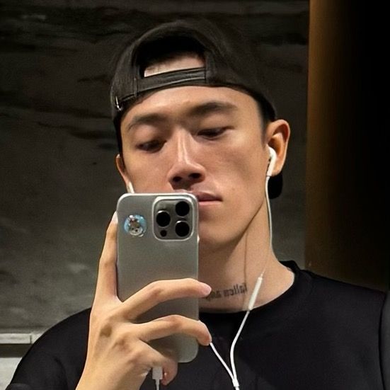 Nghĩa đang lái xe 🖤