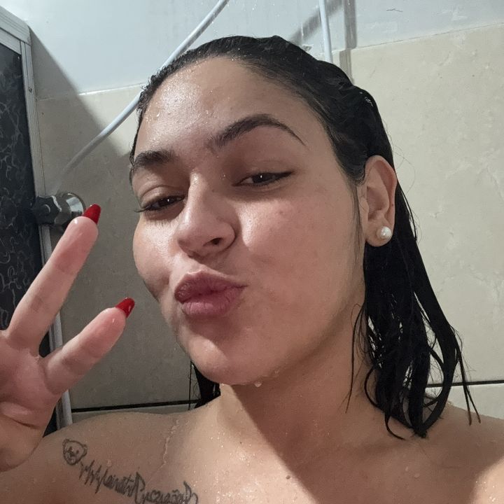 Adrielly Gomes | UGC Creator