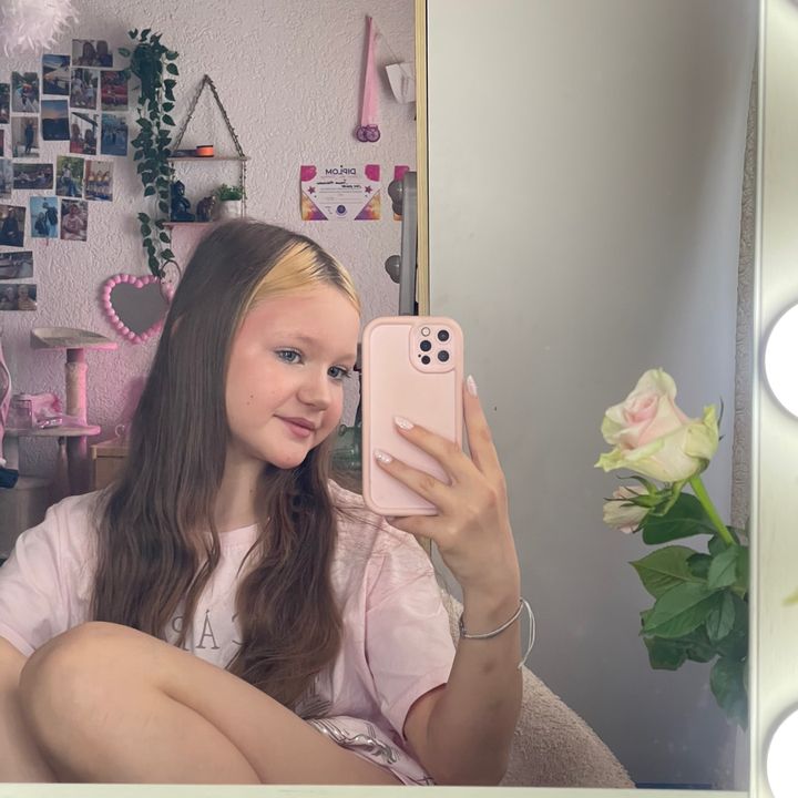 Сашуля🥥