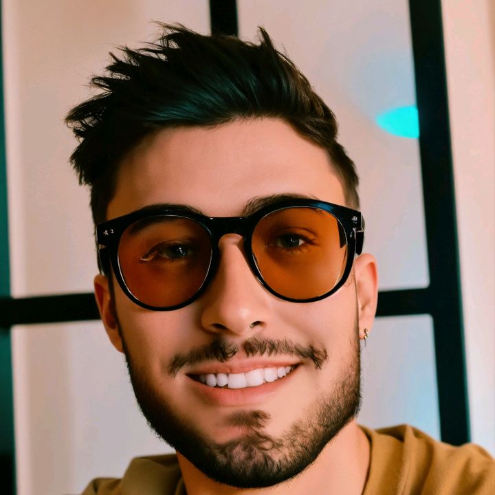 01ShpDoJosé