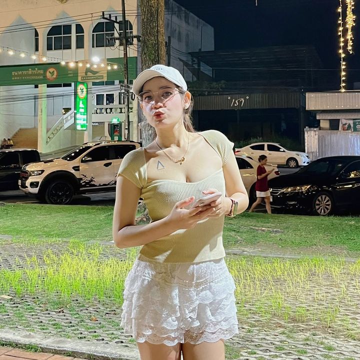 ดอลล่าร์ที่สวยสวย