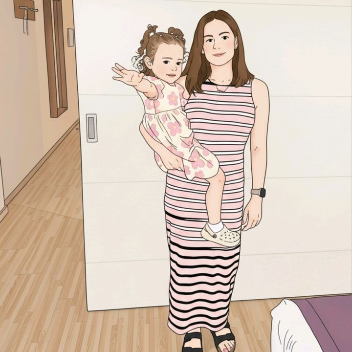 Naomi | Girl Mum