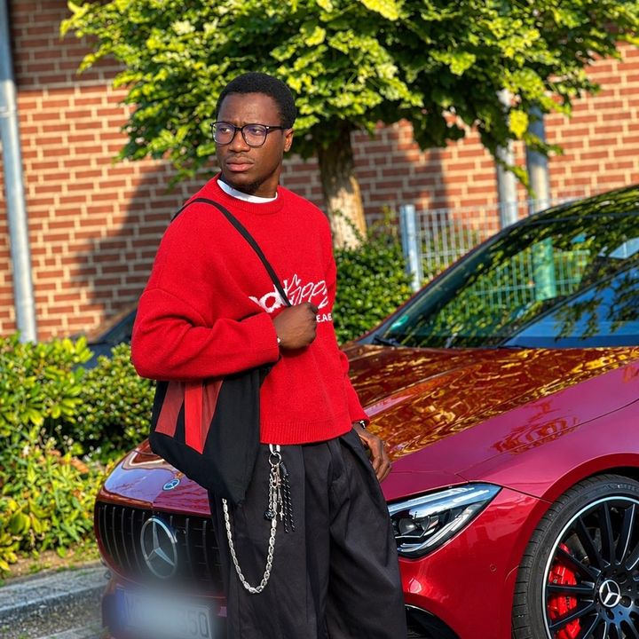 Föf le milliardaire 🇩🇪🇬🇳
