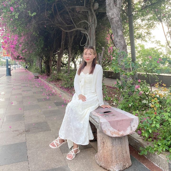 Thương Gia Dụng 🌸