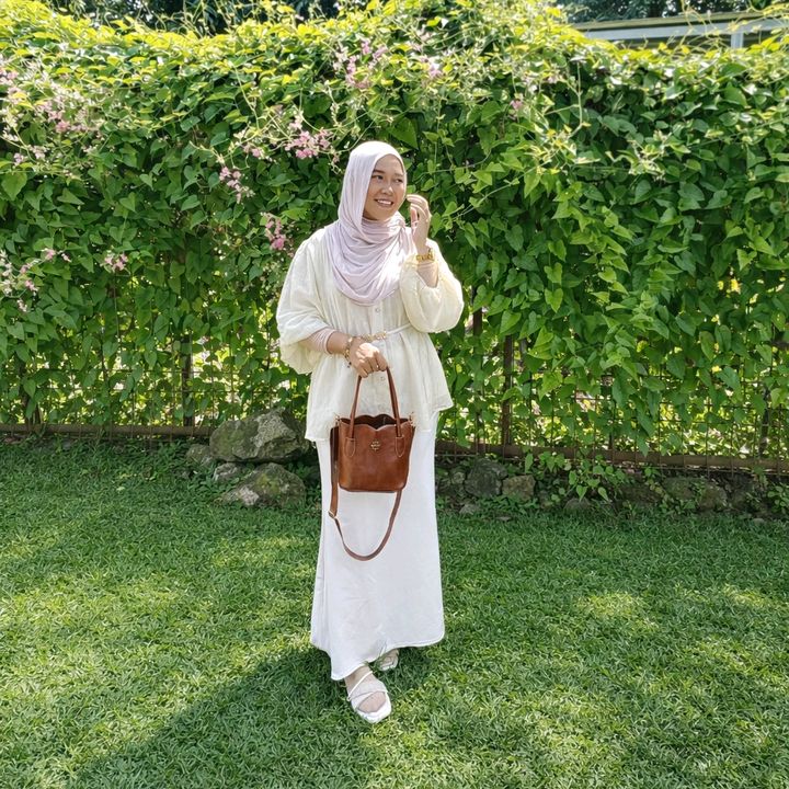 Beli di sini ajah