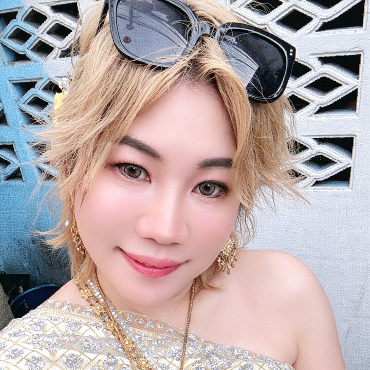 annie_uhair