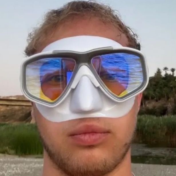 taylor.talkt