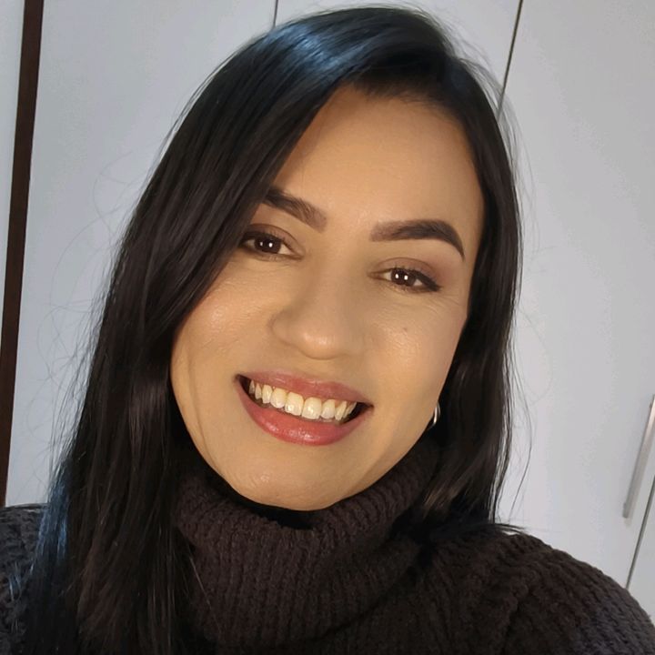 Aline Alves
