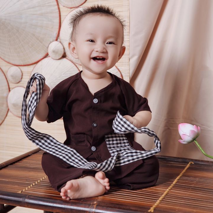 Lan Truyền