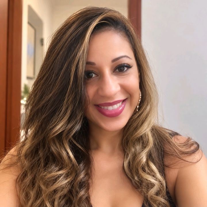 Gilzinha | Achadinhos 🛍️”,