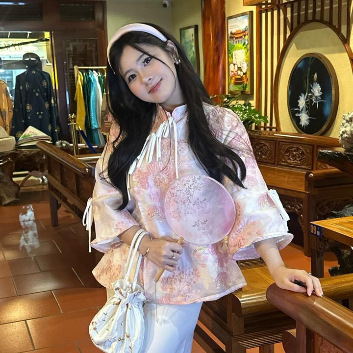 Tiệm Nhà Gạo