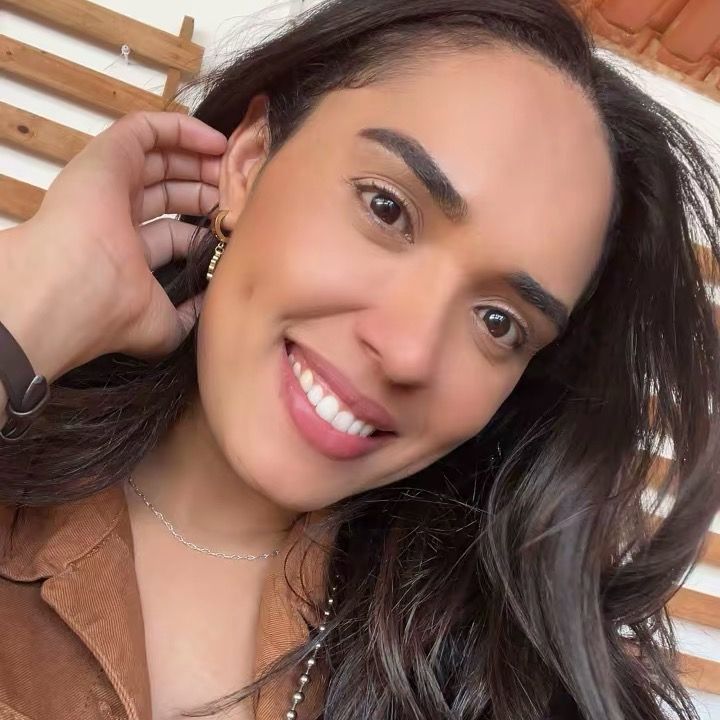 Monica Freitas/Shop
