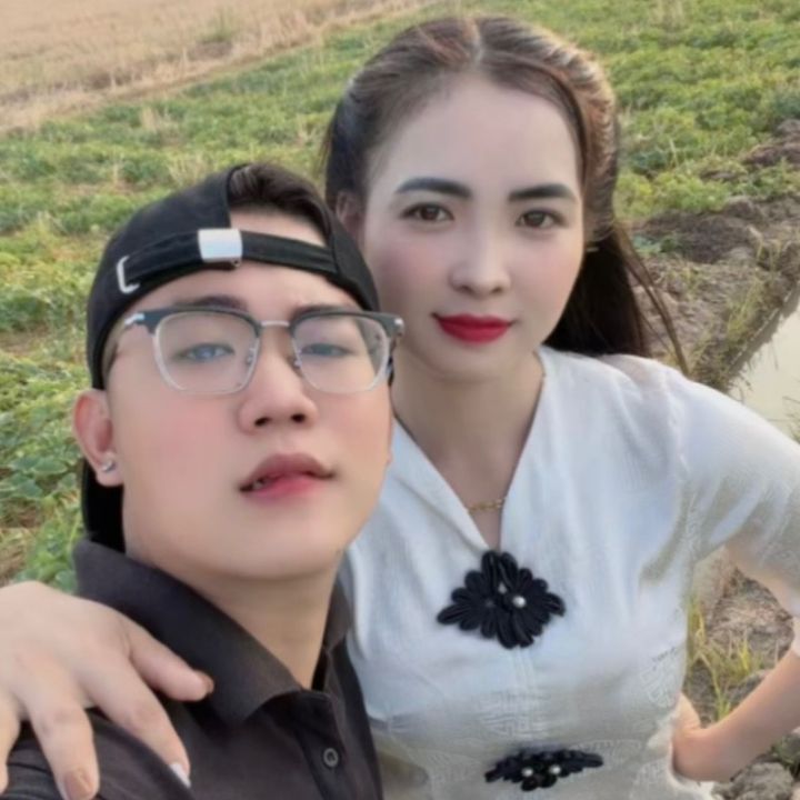 Vợ Chồng Anh Dàng