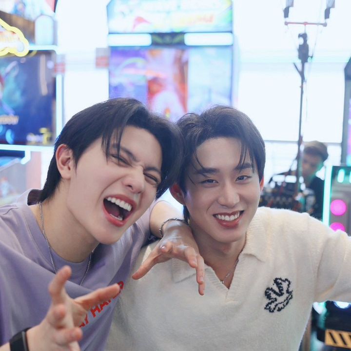 ᥫ᭡ ᴇxᴏ & ᴡᴇ ᥫ᭡