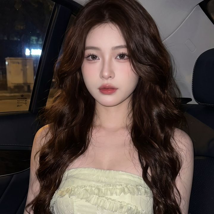 Linh Xinh Gái