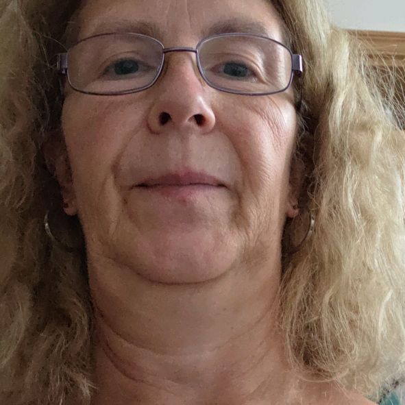 ,,Kerstin/ Fitline & Hund🐕"